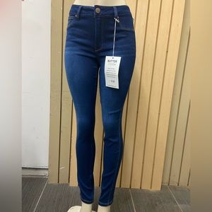 1822 NEW High Rise Butter Ankle Skinny Denim